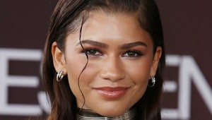 Zmenené vlasy, žiadny mejkap a vyťahané oblečenie: Spoznali ste Zendayu?