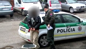 Návštevu ukončila streľba. Vraj bol čas pobrať sa domov...