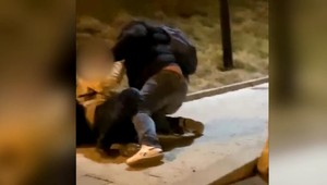 Polícia pátra po Slovákovi, ktorý prepadol Ukrajinca na úteku. Vydával sa za dobrovoľníka