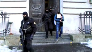 Martin (30) sa priznal k vražde matky, už je vo väzbe