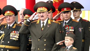 Bieloruský prezident Lukašenko nechce v krajine ruskú leteckú základňu