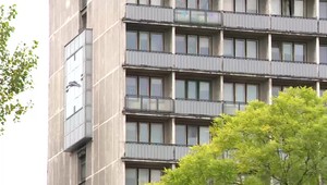 Izby na internátoch sú stále v katastrofálnom stave. Zmenili sa študentské internáty?