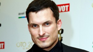 Po hercovi Jánovi Koleníkovi (32) strieľal neznámy muž!