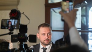 Šaško rieši škandál s pupočníkovou krvou: Vývozy stopnuté, prípad vyšetruje polícia