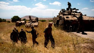 Izraelský premiér hrozí Sýrii ďalšími útokmi