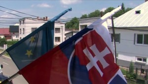 Po starostke zostalo v obecnej pokladni 62 centov. Zato kopa dlhov