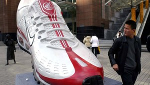 Nehraj tenis v čínskych teniskách!