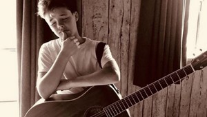 Najmladšieho syna Beckhamovcov prirovnávajú k Justinovi Bieberovi