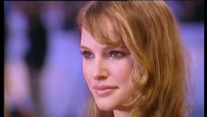 Film Natalie Portman o láske v zrelom veku si vyslúžil potlesk