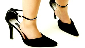 Topánky na zabitie. Ženy pri nákupe črieviček strácajú rozum