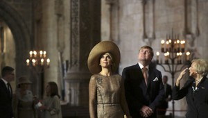 Kráľovnina sestra spáchala samovraždu. Nenašla šťastie, tvrdí panovníčka