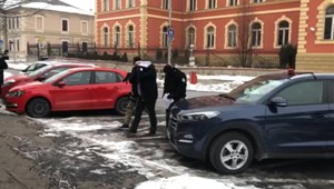 Obvinení v prípade vraždy exprimátora Hurbanova poputujú do väzby, podali ale sťažnosť