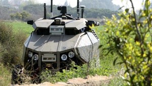 V armáde vyvinuli auto bez vodiča, pozrite sa...