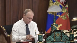 Putin zložil prezidentskú prísahu. Jeho inauguráciu neovplyvnili ani ľudia v uliciach