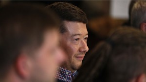 Polícia požiadala Snemovňu o vydanie Okamuru kvôli billboardovej kampani