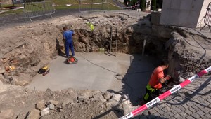 Na stožiar pre NR SR vyzbierali 60 000 eur. Prispela verejnosť, Fico i zahraniční darcovia