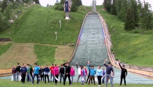 Lúčnica a štíty Tatier. Slovenskejšie to už byť nemôže