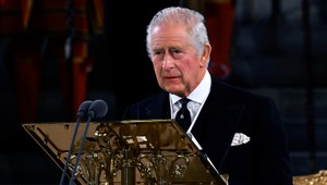 Britskému kráľovi Karolovi III. diagnostikovali rakovinu