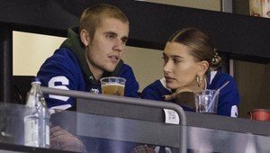 Bieber otcom?! Hailey nachytali na návšteve u pôrodníka