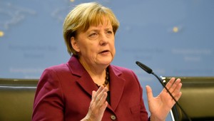 Nemecká kancelárka Merkel skritizovala EÚ za rozdeľovanie utečencov