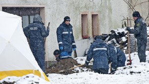 Policajt (55) mal zabiť a zjesť muža! Dohodli sa cez internet