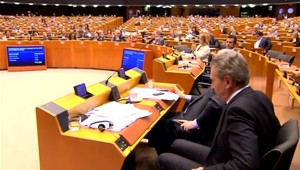 Európskej únii veríme, no jej výhody si neuvedomujeme, vyplýva z prieskumu