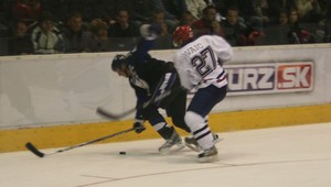 Začnú hrať belasí v ružovom?