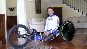 Bývalý pilot F1 Alex Zanardi chce vyhrať paralympiádu