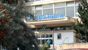 Opitý manžel zrazil manželku, skončila s vážnymi zraneniami