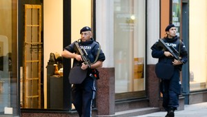 Teroristický útok vo Viedni: Atentátnik neútočil muníciou zo Slovenska