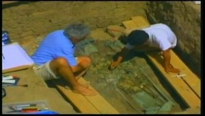 Archeológovia odkryli hrob starý 1700 rokov