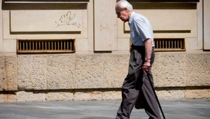 Dôchodcu (83) z Vlčian okradli a dobili dvaja páchatelia