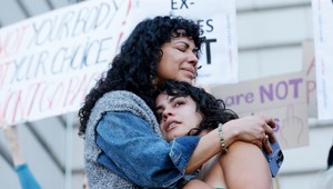 "Urobte niečo," prosila matka lekárov. Dcéra zomrela po trojnásobnom odmietnutí lekárskej pomoci, nemocnice sa báli zákona