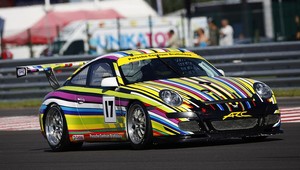 Konôpka s dvojicou Talianov pred 12-hodinovkou na Hungaroringu