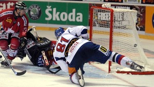 Hossa vytrhol tŕň z Filcovej päty