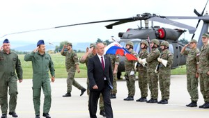 Minister Gajdoš odovzdal vzdušným silám nové Black Hawky