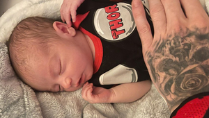 Spevák oznámil rozchod len týždeň po narodení bábätka! Má to poriadne zamotané pozadie!