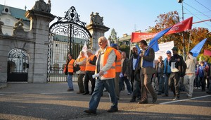Odborári strašia štrajkom. Naštvali ich vládne reformy