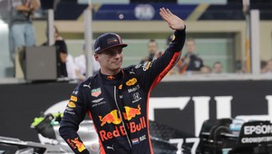 Šťastné číslo 33. Tento víkend patrilo motoršportu