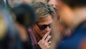 Brad Pitt v SLZÁCH! Je za tým jeho milovaná dcéra Shiloh!