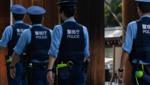 Muž narazil autom do skupiny siedmich detí. Polícia ho zadržala