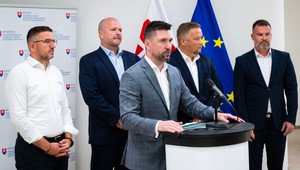 Takáč čelí kritike: Pomoc farmárom po slintačke a krívačke má ísť na úkor rozvoja vidieka