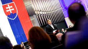 GLOSA. Rok 2013 v znamení Fica, toto nás čaká...