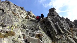 VIDEO: V Tatrách ľudia unikajú svetu "tam dole". Hory im prinášajú potrebný pokoj