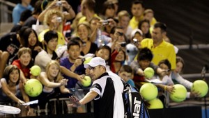 Najväčšou bombou 3. dňa grandslamu vypadnutie Nalbandiana