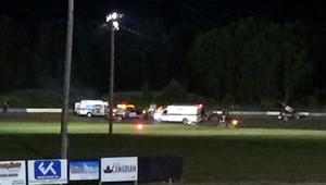 Hviezda NASCARU Tony Stewart zrazil súpera, ľutuje to