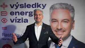 V kauze obstarávania sypačov a teplomerov v KSK bola podaná obžaloba