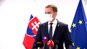 Európska komisia si posvieti na Slovensko ako právny štát. V hre sú eurofondy