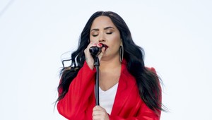 Lovato ide na odvykačku, na sociálnej sieti poďakovala za podporu