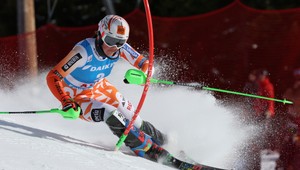 Petra Vlhová nedokončila preteky v slalome, Shiffrinová prekonala svetový rekord